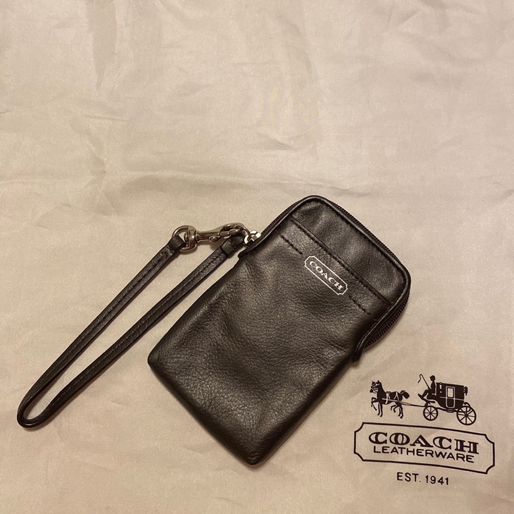 NWOT Coach Credit Card Case Wristlet Wallet Universal Case